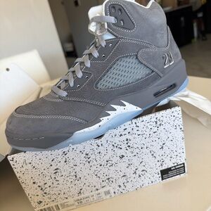 Jordan 5 wolf grey
